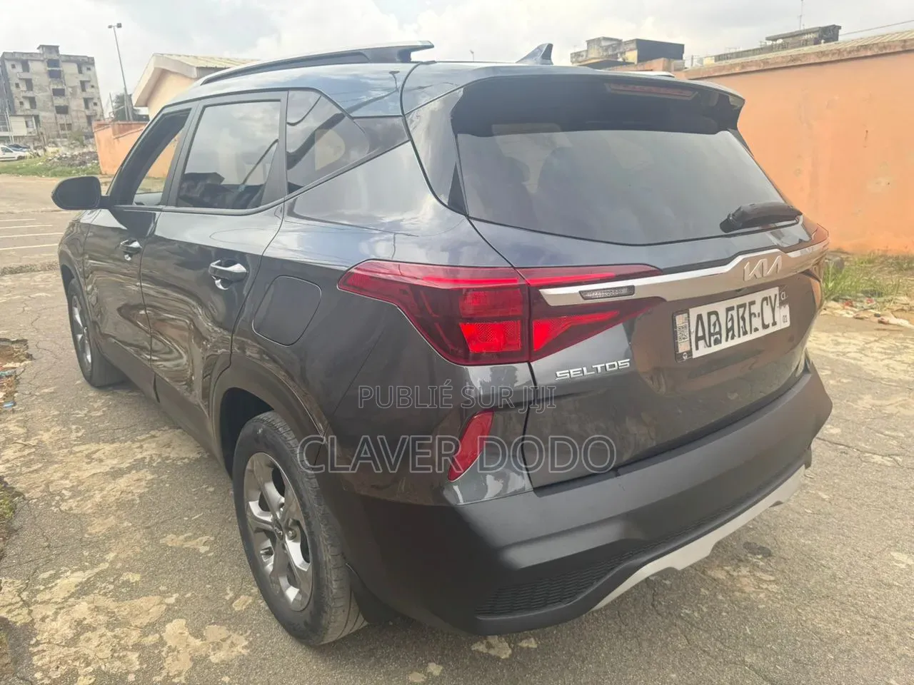 Kia Seltos S 2022 Gris
