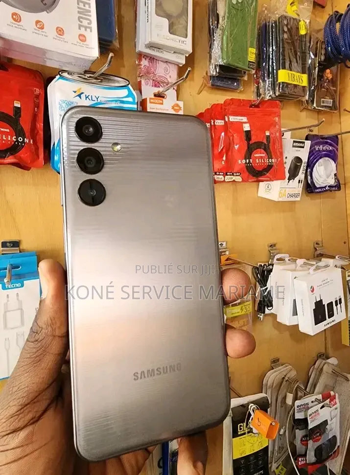 Nouveau Samsung Galaxy M15 128 GB Autre