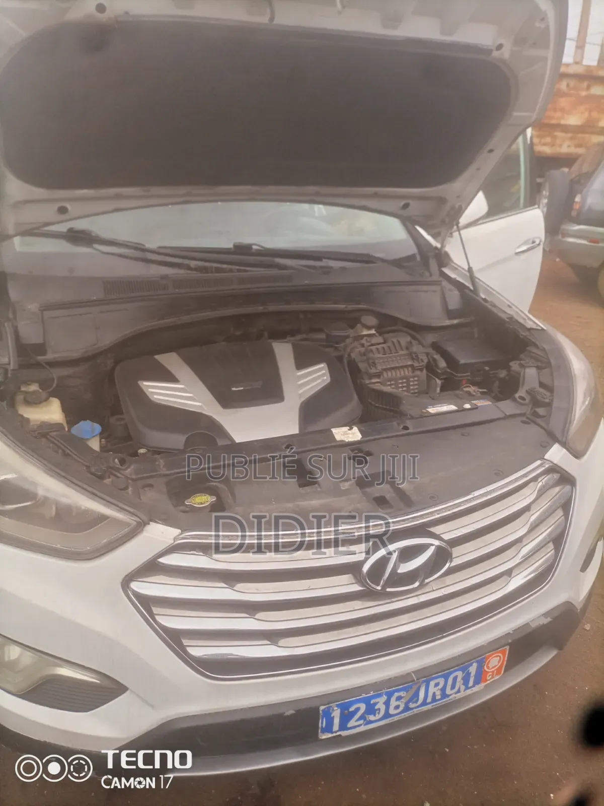 Nouveau Hyundai Santa Fe 2024 Blanc cassé