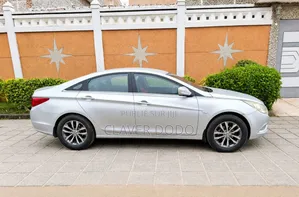 Hyundai Sonata 2012 Gris