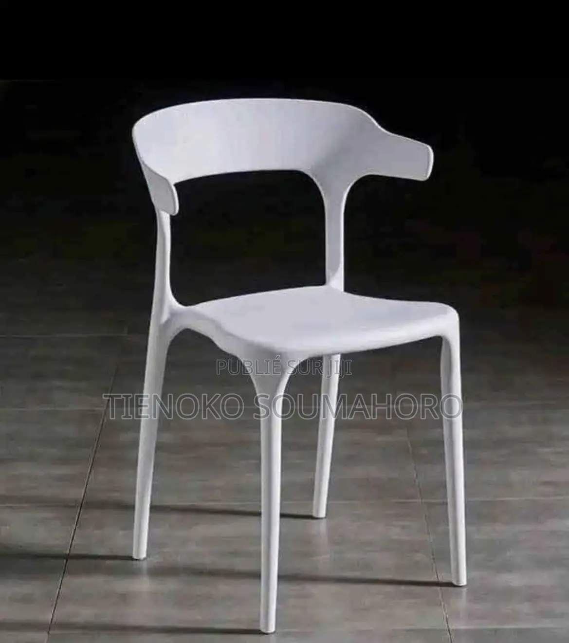 Chaises Plastique