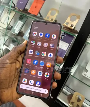 Nouveau Motorola Razr 50 512 GB Orange