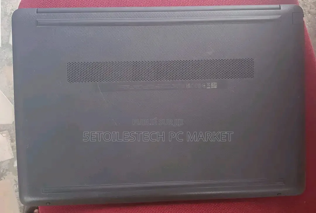 Nouveau Ordinateur portable HP 250 G8 8GB Intel Core i5 SSD 1T