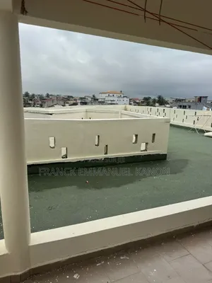 9chbre Villa dans Appartement Idéal, Yopougon à Vendre