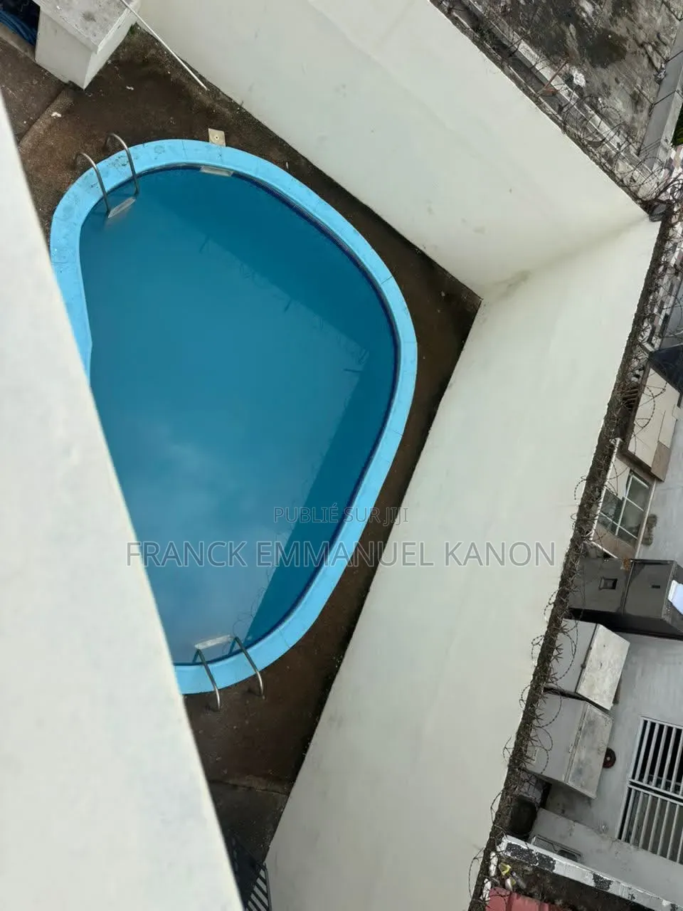 9chbre Villa dans Appartement Idéal, Yopougon à Vendre