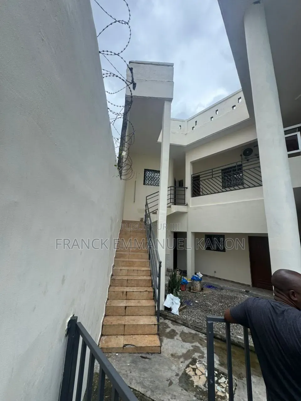 9chbre Villa dans Appartement Idéal, Yopougon à Vendre