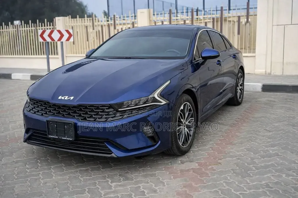 Kia Sedona 2023 Bleu
