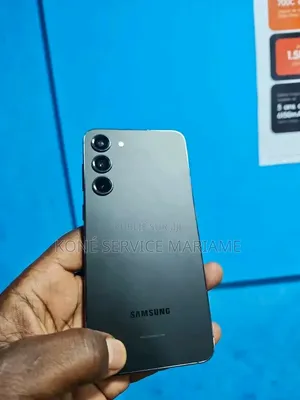 Nouveau Samsung Galaxy S23+ 512 GB Gris