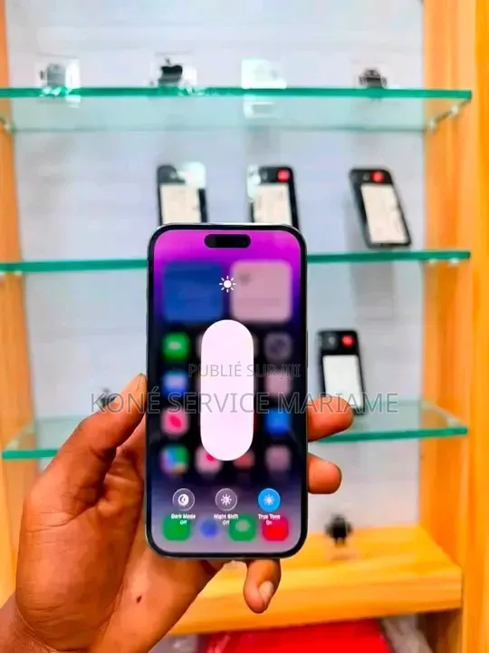 Nouveau Apple iPhone 14 Pro Max 256 GB Violet