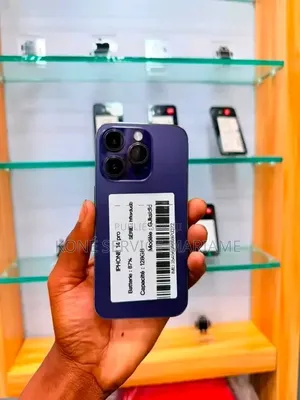 Nouveau Apple iPhone 14 Pro Max 256 GB Violet