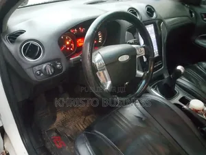 Ford Mondeo 2012 Blanc