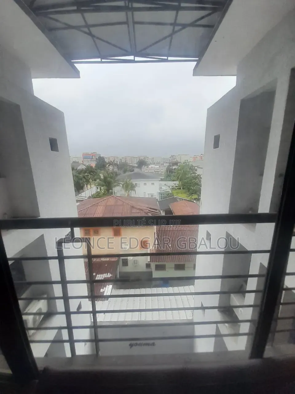 3chbre Appartement dans Deux Plateaux à Louer