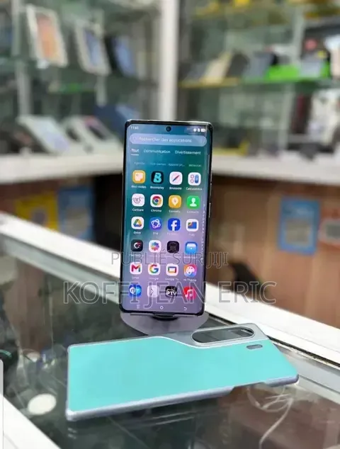 Nouveau Tecno Camon 50 Pro 256 GB Argenté