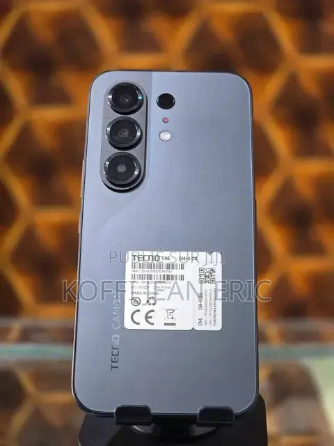 Nouveau Tecno Camon 50 Pro 256 GB Argenté