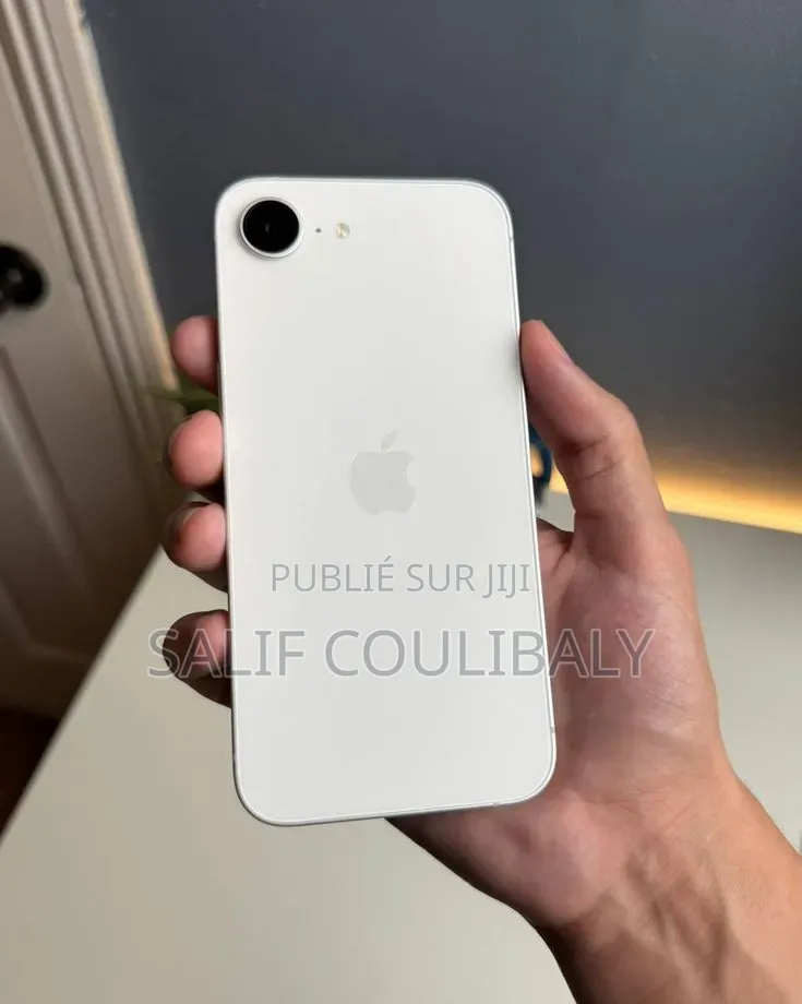 Nouveau Apple iPhone 16e 256 GB Autre