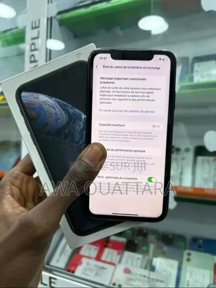 Nouveau Apple iPhone 12 64 GB Violet