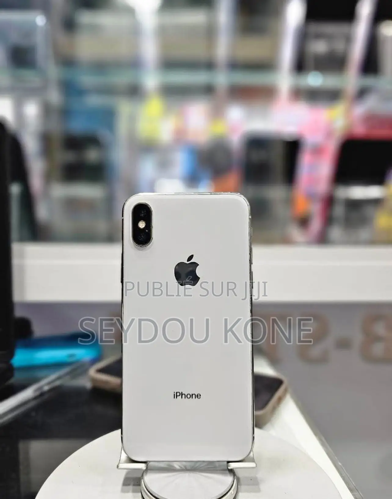 Nouveau Apple iPhone X 64 GB Noir