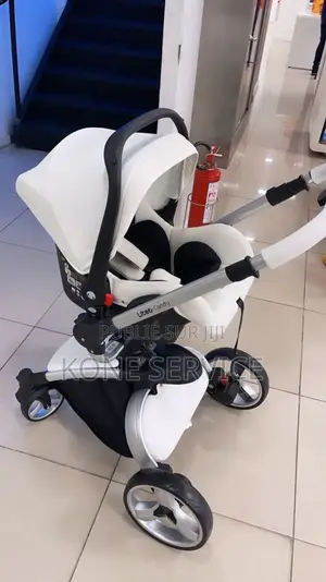 Poussette Bébé