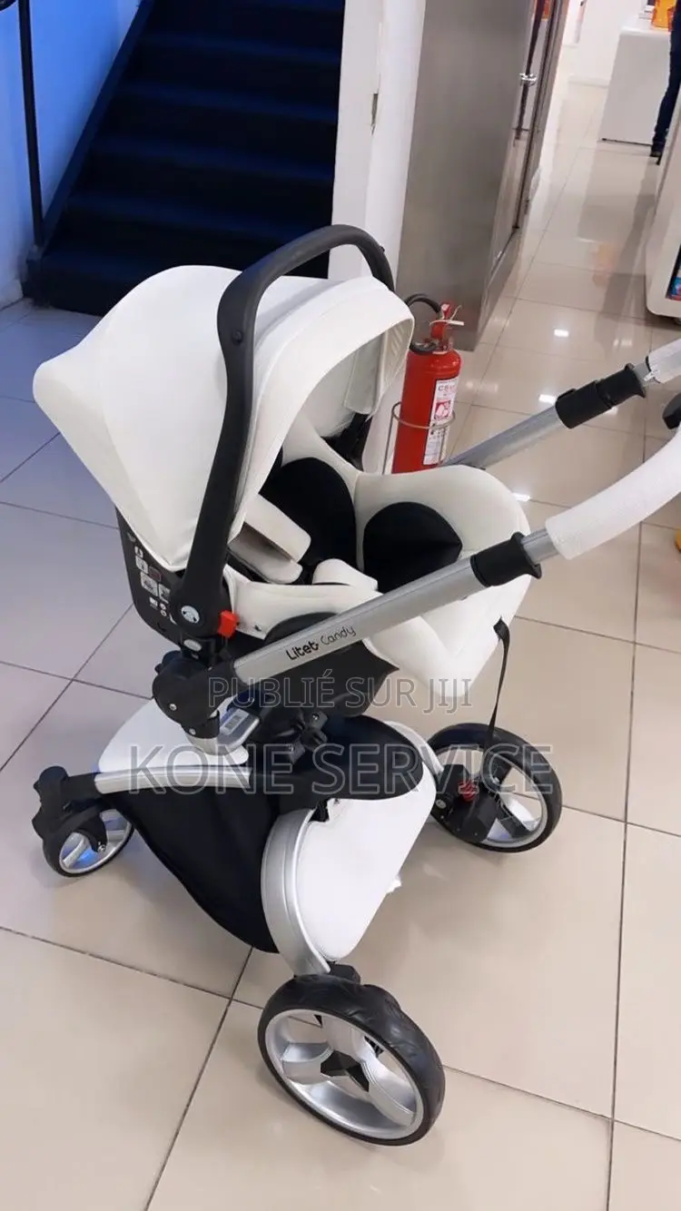 Poussette Bébé
