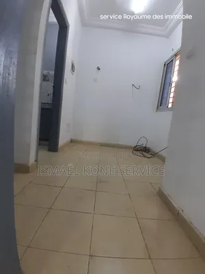 1chbre Appartement dans Service Royaume Des, Cocody à Louer