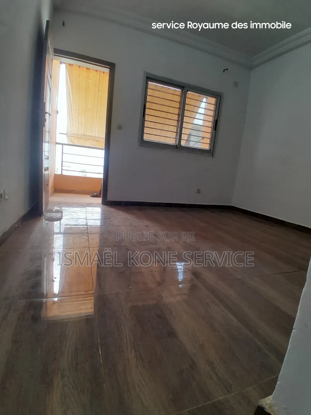 1chbre Appartement dans Service Royaume Des, Cocody à Louer