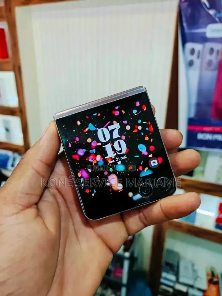 Nouveau Samsung Galaxy Z Flip 5 256 GB Autre