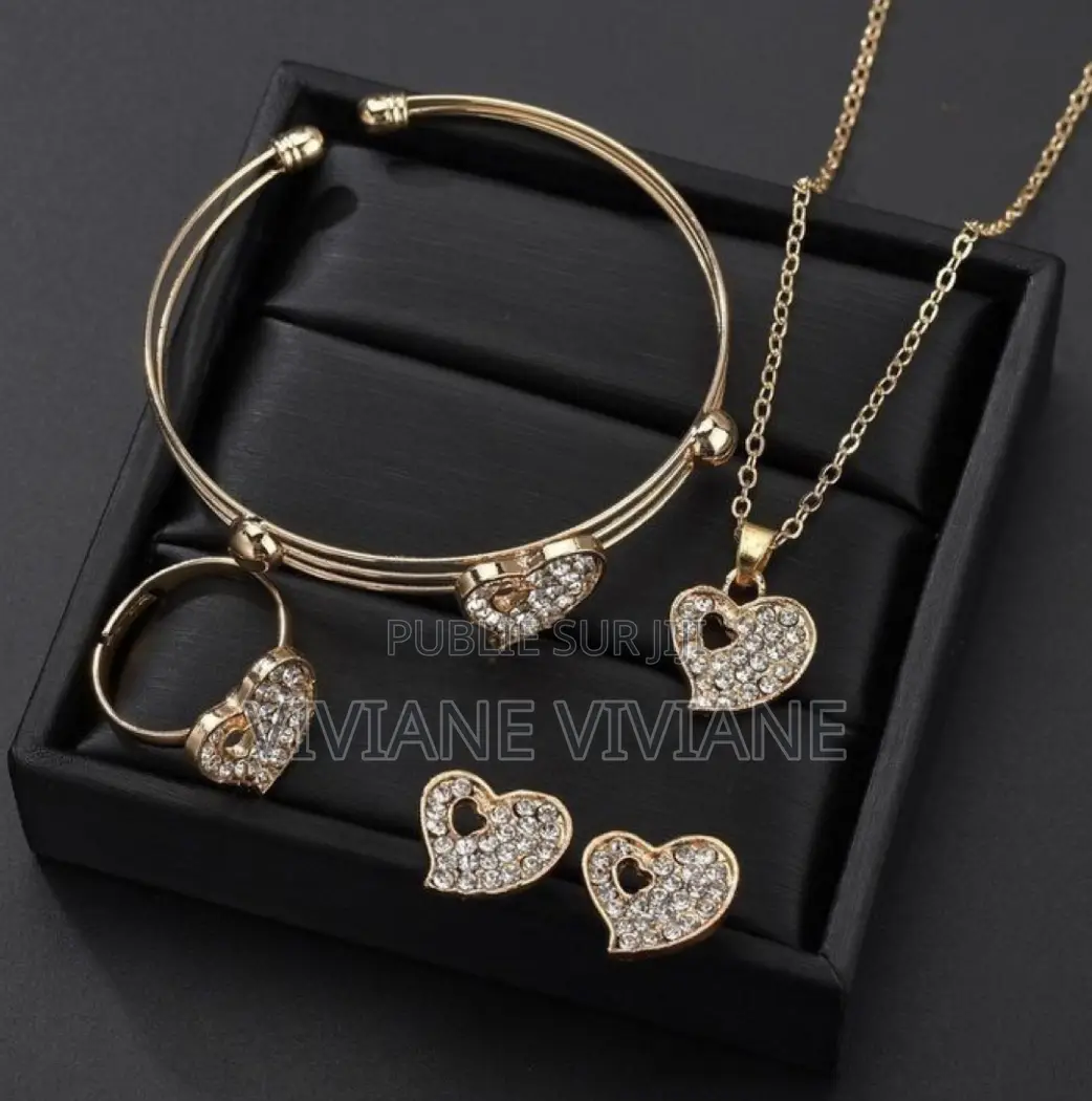 Chaîne Bijoux