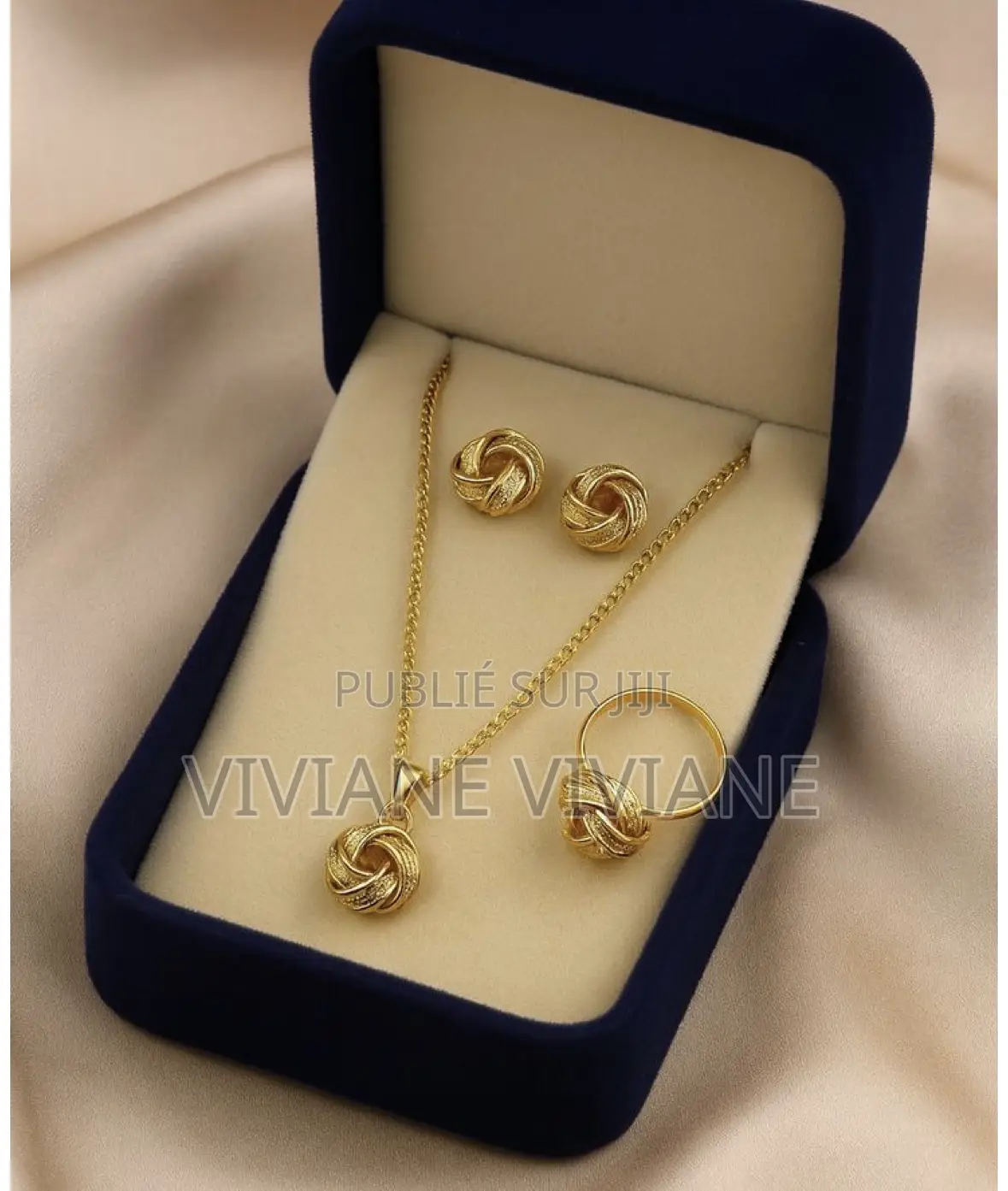 Chaîne Bijoux