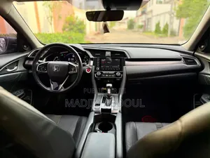 Honda Civic 2020 Noir