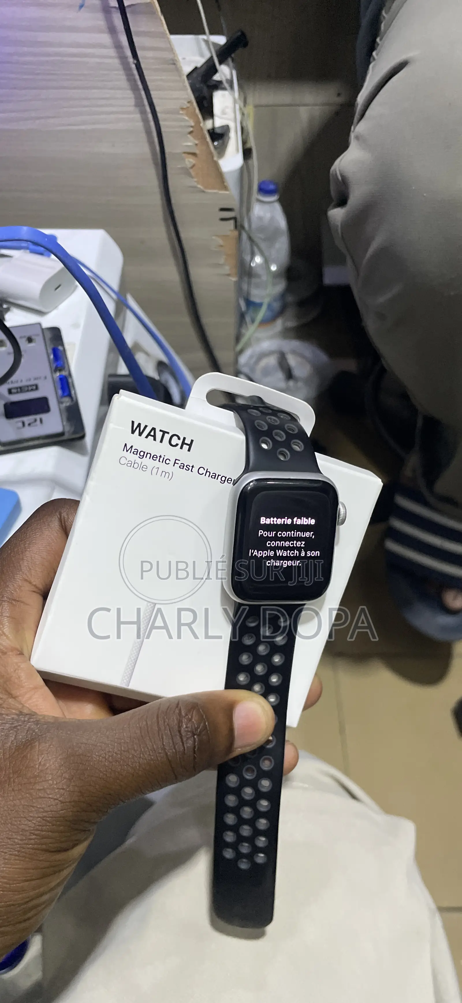 Apple Watch Se 1ere Génération Très Propre 40mm