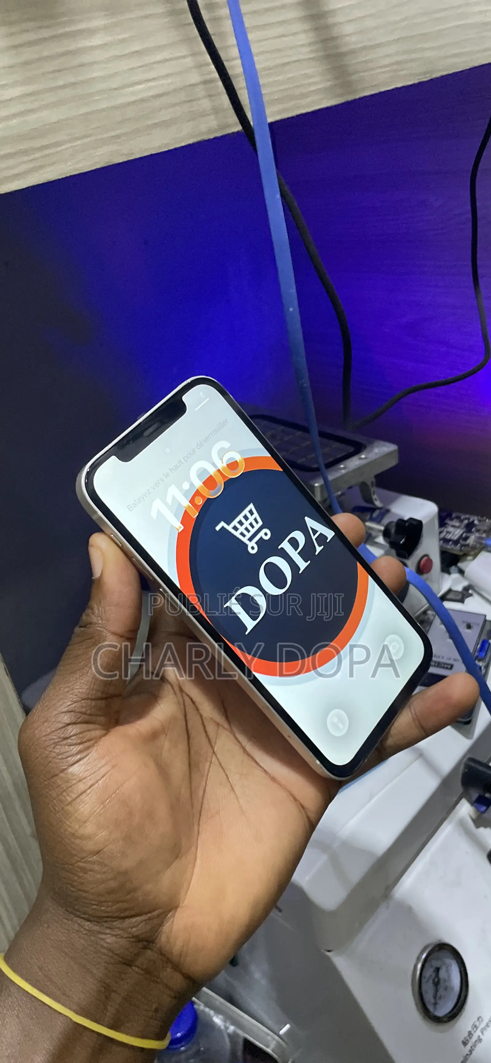 Apple iPhone 12 64 GB Blanc