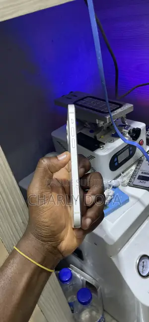 Apple iPhone 12 64 GB Blanc