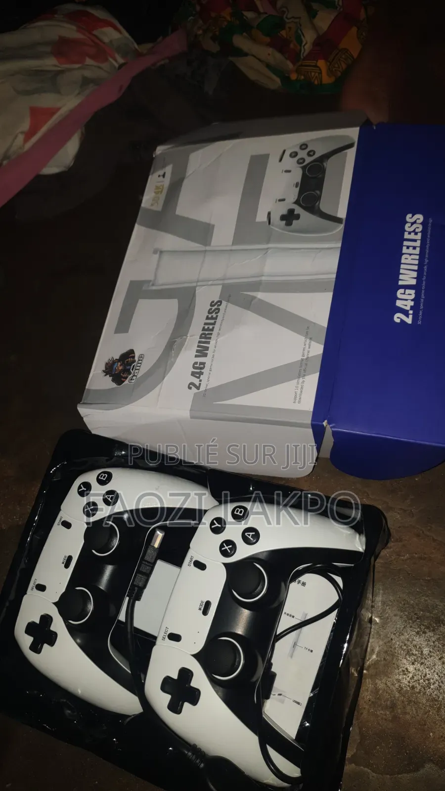 Console De Jeux Avec Tout Les Accessoires Complet