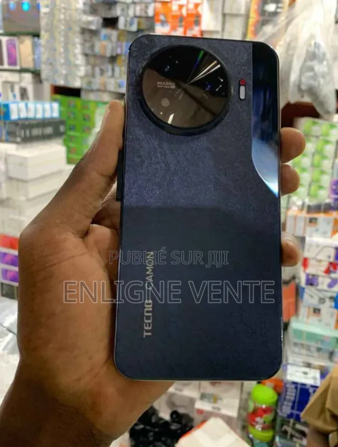 Nouveau Tecno Camon 30 256 GB Autre
