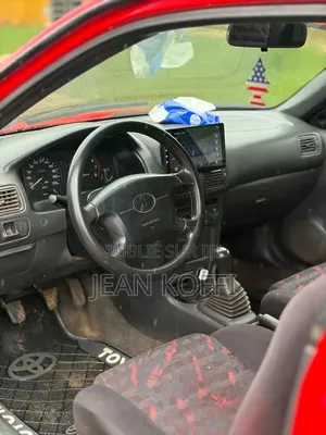 Toyota Corolla 2002 Rouge