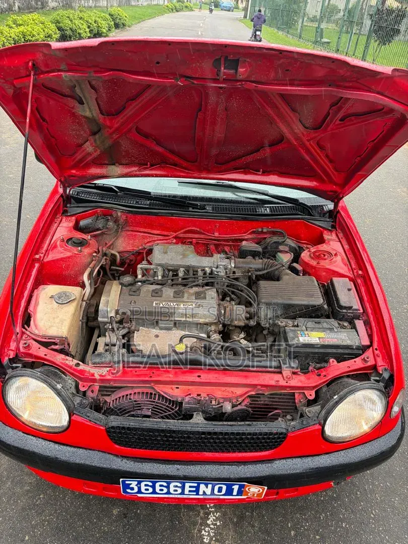 Toyota Corolla 2002 Rouge