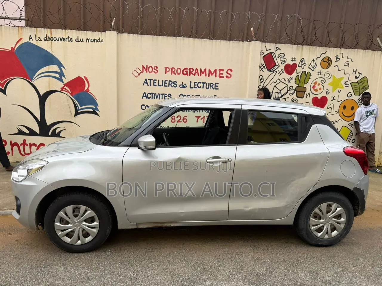 Suzuki Swift 2021 Gris
