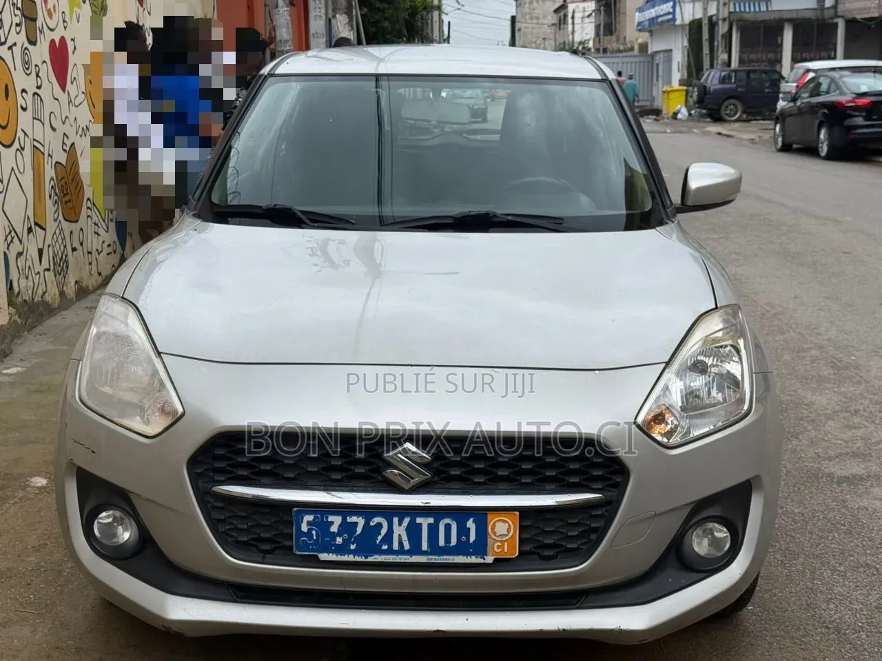 Suzuki Swift 2021 Gris