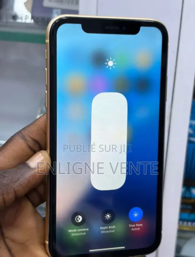 Nouveau Apple iPhone XR 64 GB Autre