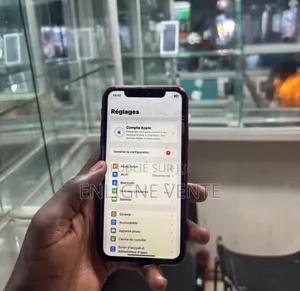 Nouveau Apple iPhone XR 64 GB Autre