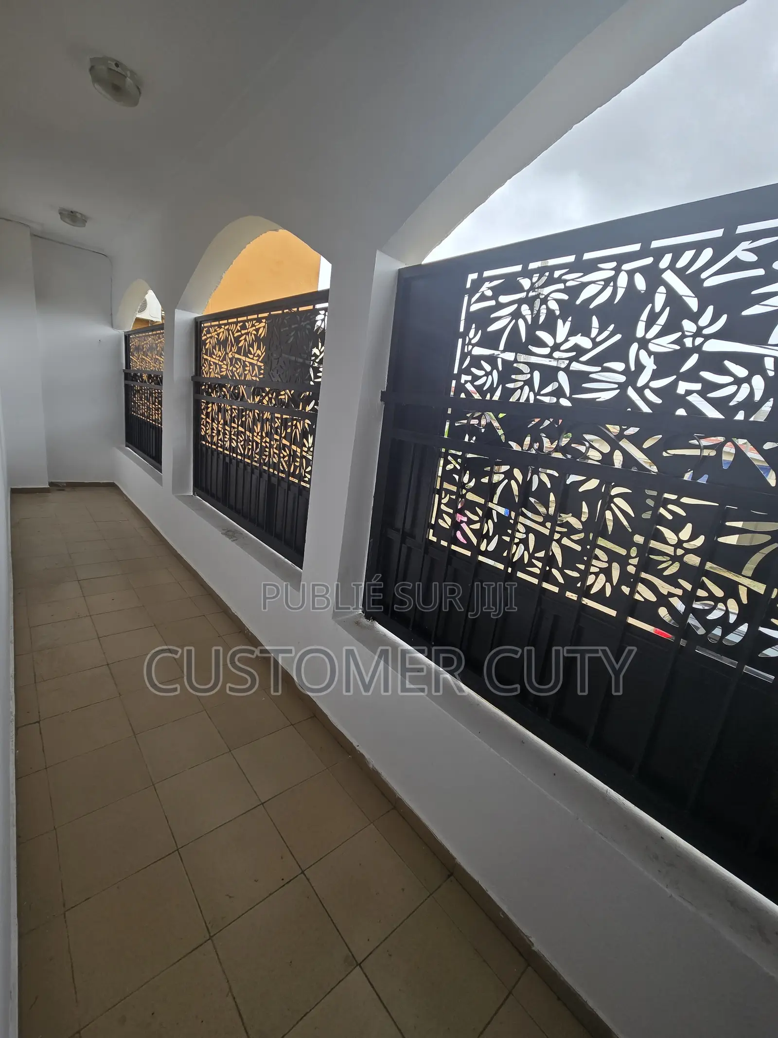 3chbre Appartement dans Bingerville à Louer