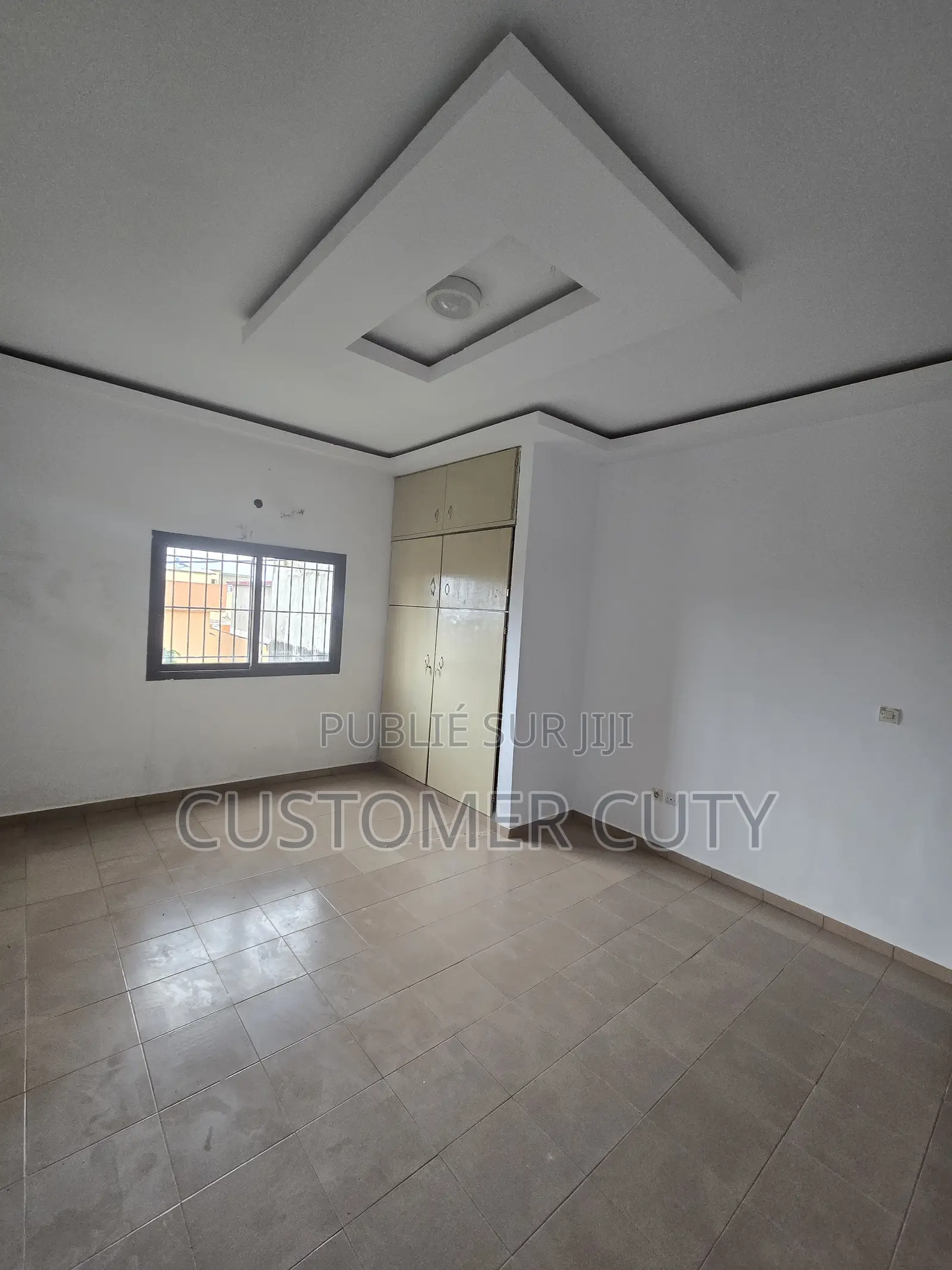 3chbre Appartement dans Bingerville à Louer