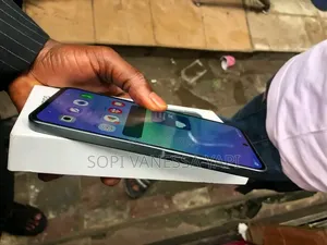 Nouveau Samsung Galaxy A36 256 GB Doré