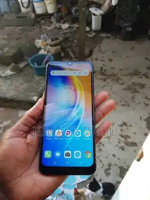 Nouveau Tecno Camon 40 256 GB Noir
