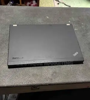 Nouveau HP 200 G4 22 All-in-One 128GB Qualcomm Snapdragon X Plus 256GB