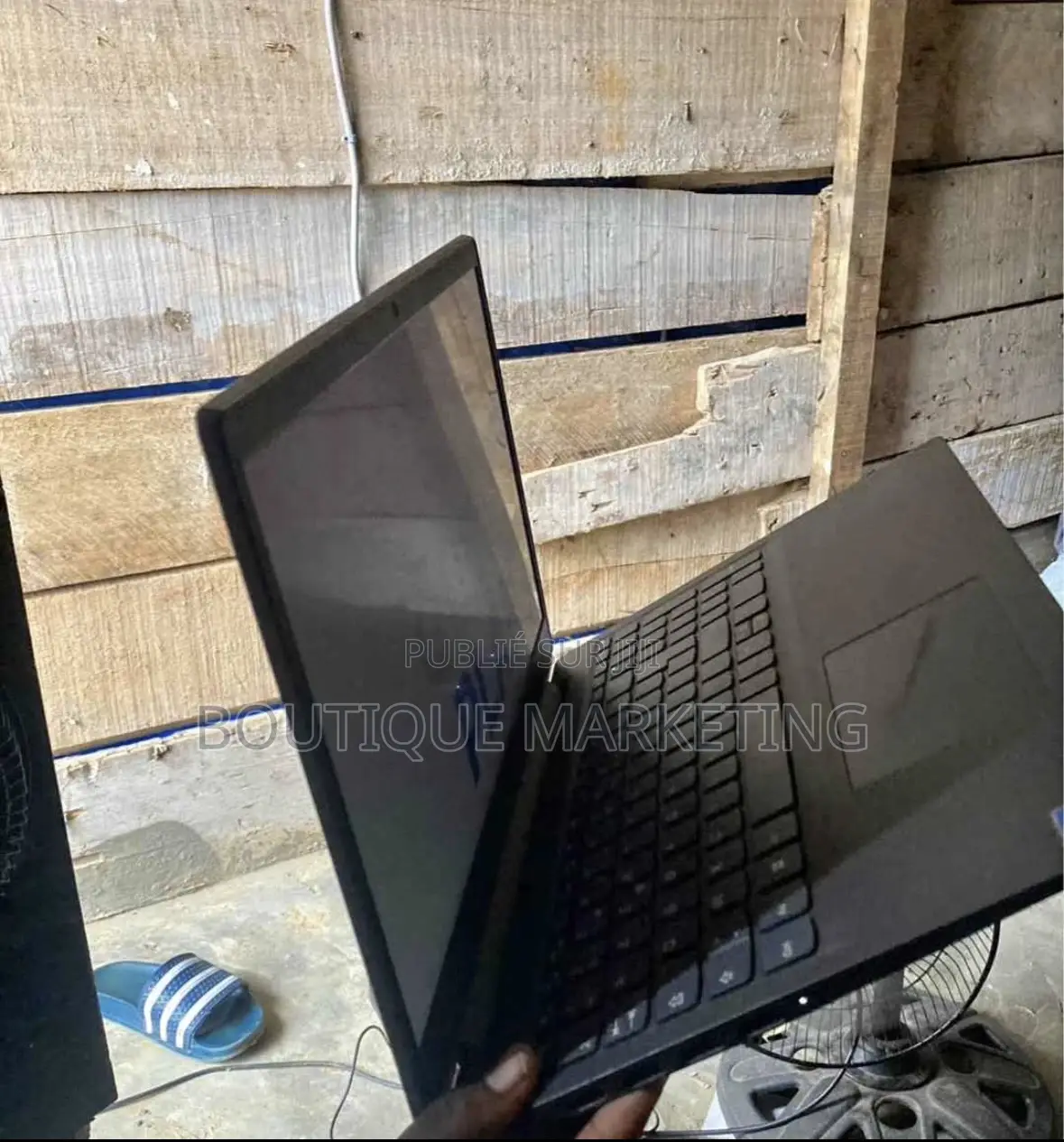 Nouveau HP 200 G4 22 All-in-One 128GB Qualcomm Snapdragon X Plus 256GB