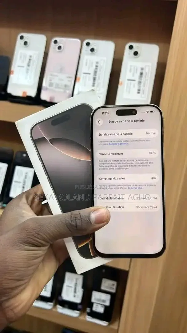 Nouveau Apple iPhone 16 Pro 256 GB Noir