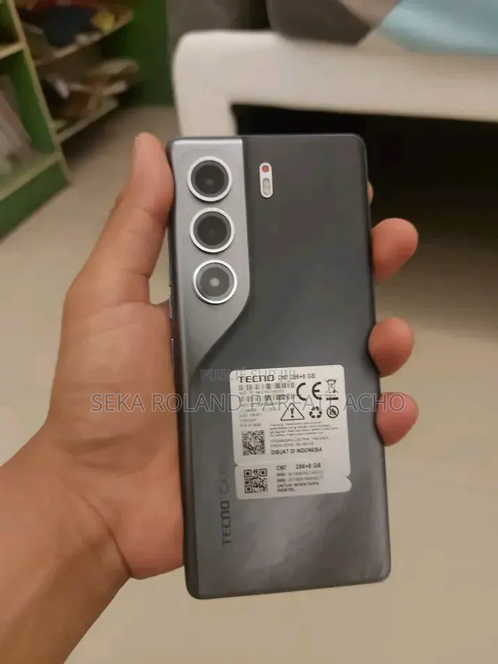 Nouveau Tecno Camon 40 Pro 5G 256 GB Bleu