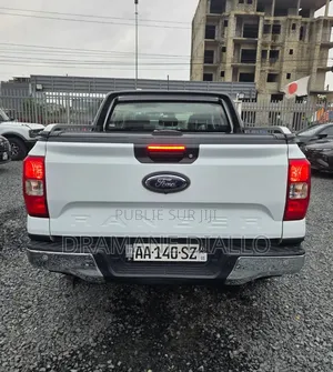 Nouveau Ford Ranger 2025 Blanc cassé