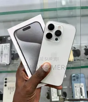 Nouveau Apple iPhone 15 Pro Max 256 GB Blanc